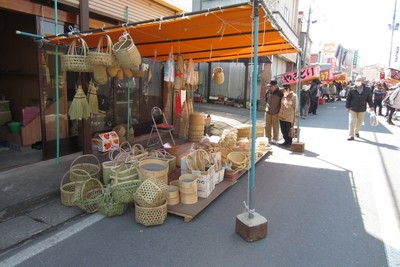 春の花泉互市