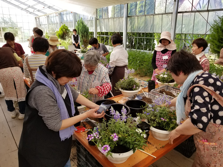 花とハーブのクラフト教室